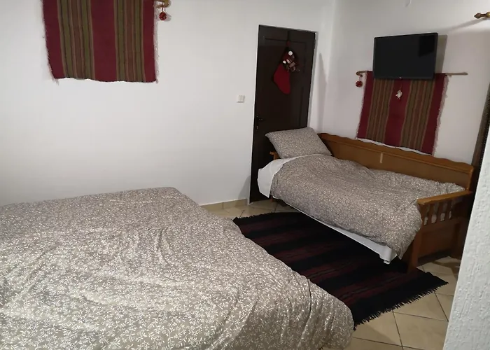 Апартаменты Πέτρινο1952#2